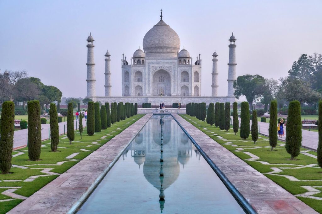 Timeless Splendor of the Taj Mahal A Journey into India’s Iconic Heritage and Cultural Marvel