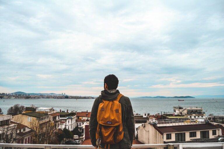 solo travel tips