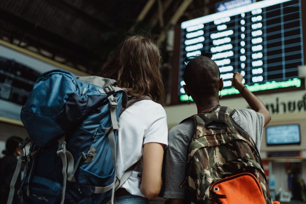 peak season travelling tips